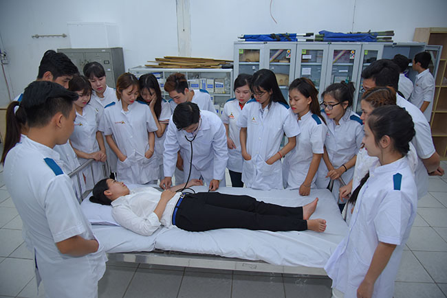 Các trường Cao đẳng đào tạo ngành Điều dưỡng TOP đầu cả nước