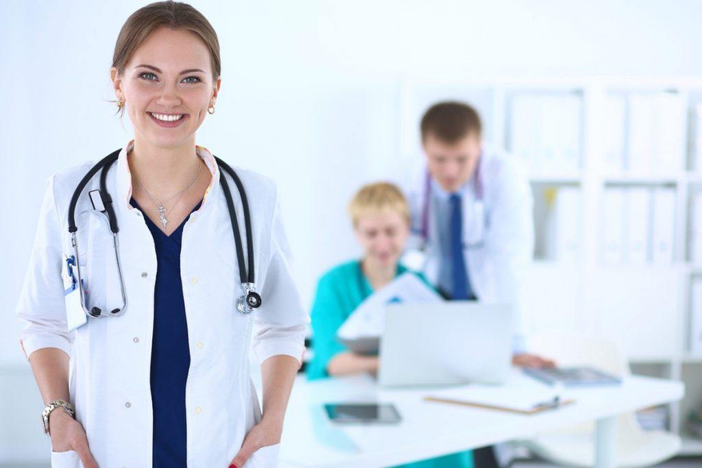 Mức thu nhập của điều dưỡng viên hiện nay ra sao?