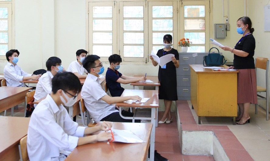 Ngày càng đông học sinh đăng ký thi đánh giá năng lực