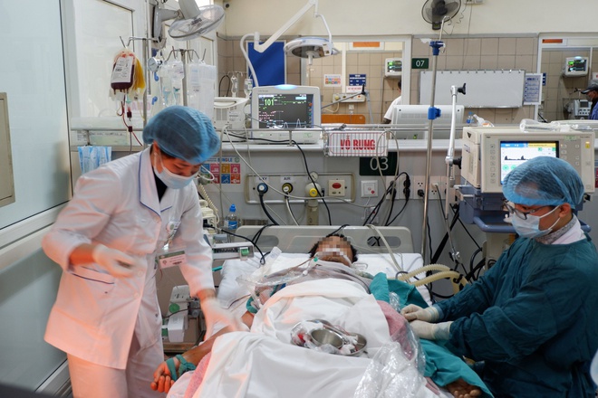 Người đàn ông nguy kịch vì uống rượu 9 ngày liên tiếp