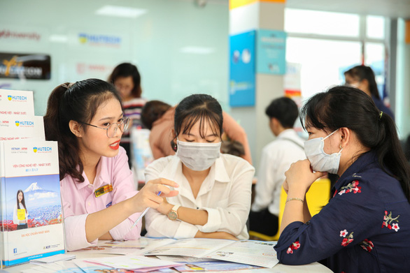 Xét tuyển học bạ THPT thí sinh được lợi gì?