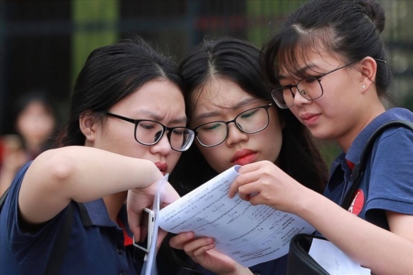 Bao thế hệ sinh viên vỡ mộng với suy nghĩ lên Đại học nhàn lắm