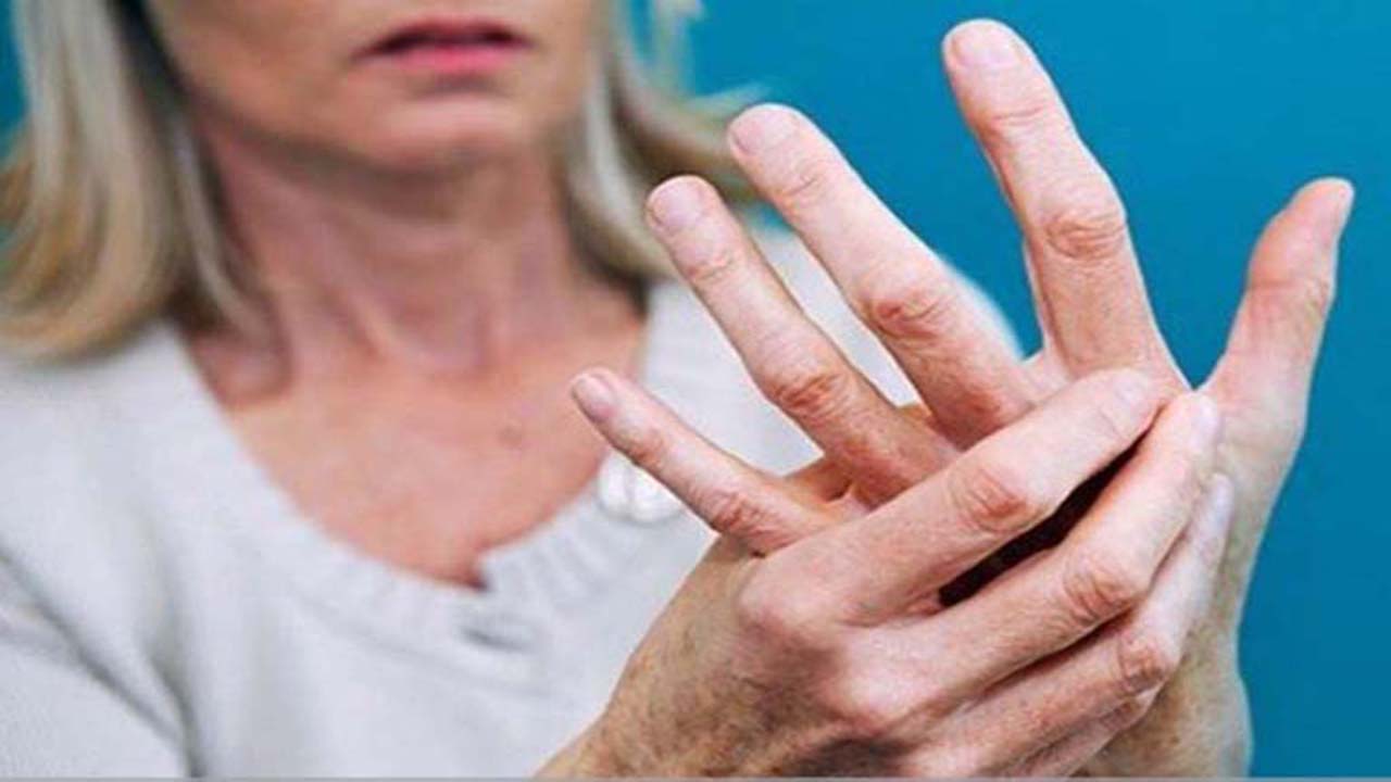 Bệnh phong thấp là gì? Nguyên nhân, triệu chứng và cách điều trị