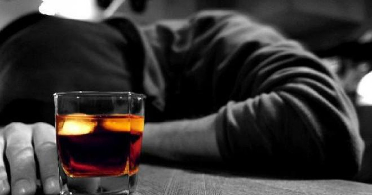 Bộ Y tế nói gì khi: Quý ông đổ xô săn lùng thuốc giải rượu đánh bay nồng độ cồn trong máu