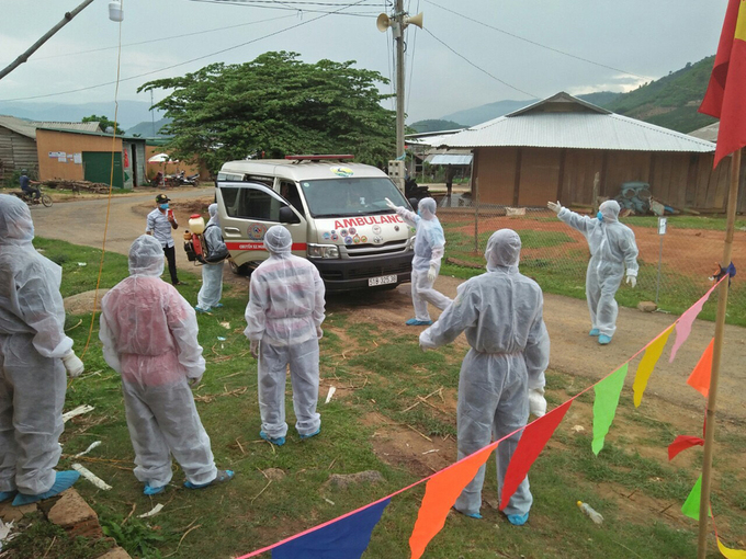 Cách ly hàng trăm người ngăn dịch bạch hầu lây lan