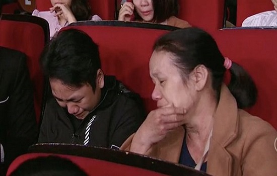 Chàng trai chết đi sống lại từ tim người lạ khóc: "Người nhà ơi"!