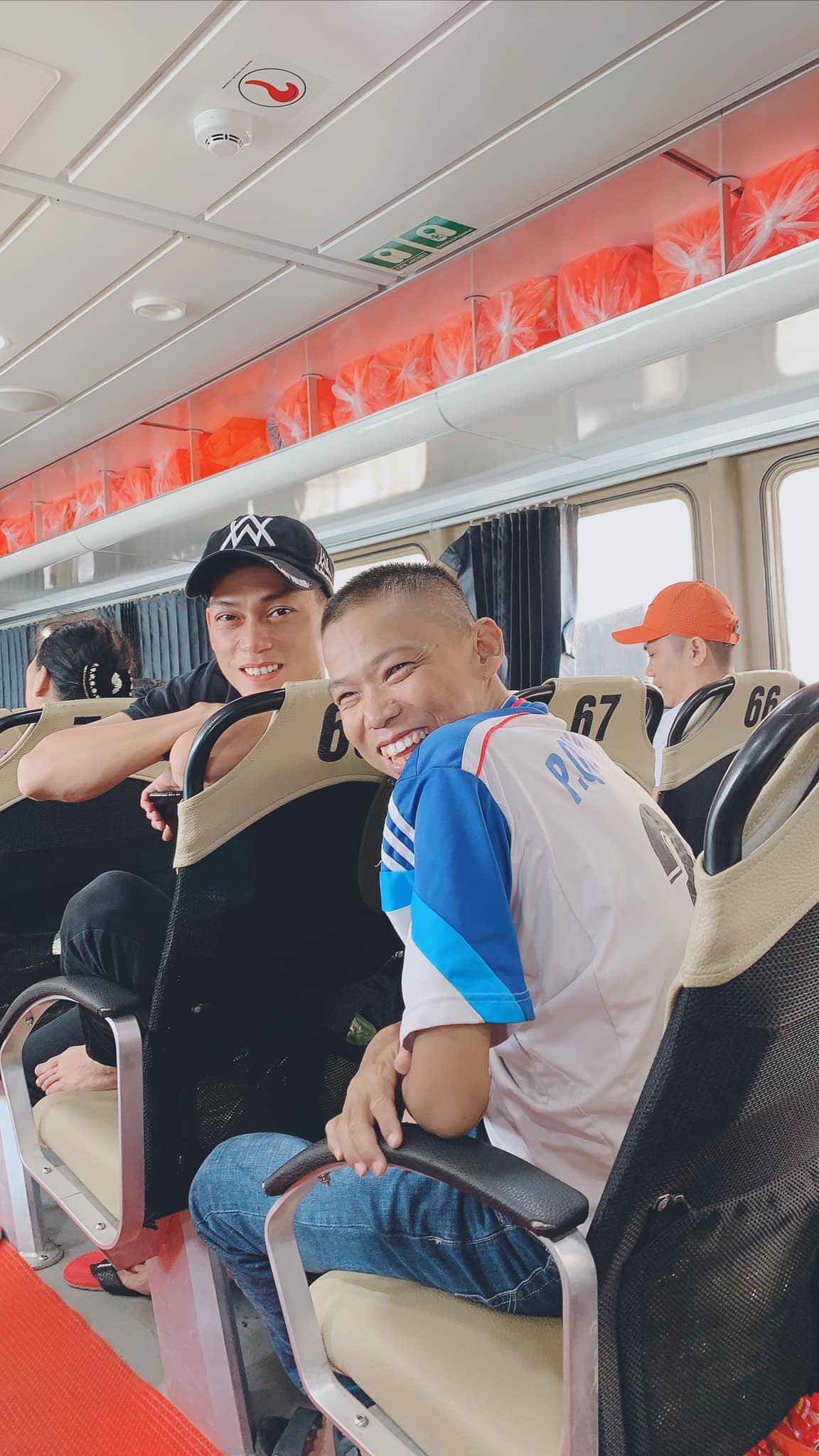 Chàng trai hiến giác mạc khi qua đời sau 11 năm chống chọi với bệnh suy thận