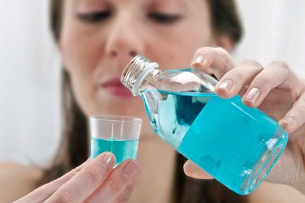 Chlorhexidine là thuốc gì? Những tác dụng phụ cần lưu ý