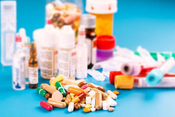 Clofibrate là thuốc gì? Liều dùng và cách dùng an toàn