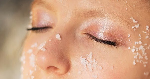 Công dụng làm đẹp của muối Epsom? Muối Epsom có ăn được không?