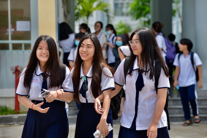 Đáp án đề thi KSCL môn GDCD trường Trần Hưng Đạo