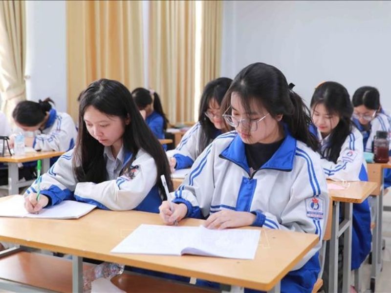 Lý Hóa Sinh là khối gì? Gồm những ngành, trường nào tuyển?