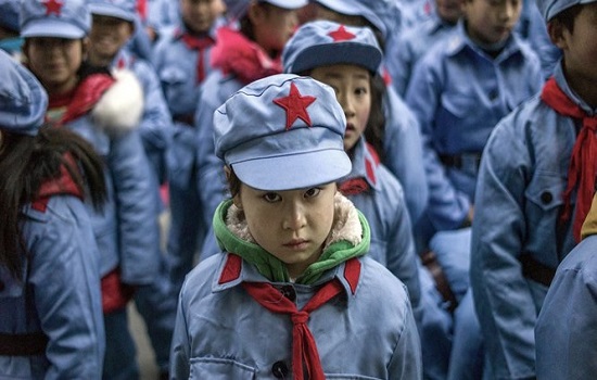 Ngăn trốn học bằng … gắn chip trên áo