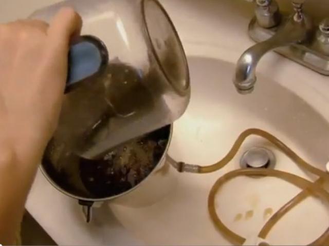 Những phương pháp detox lạ đời gây hại cho sức khỏe