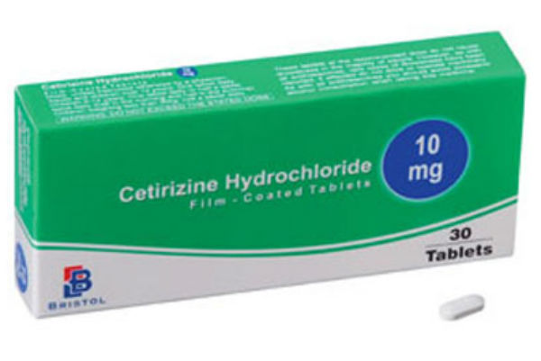 Thận trọng dùng Cetirizin hydroclorid với trường hợp nào?