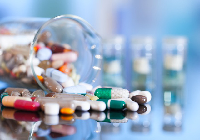 Thận trọng khi dùng kháng sinh Cefaclor điều trị nhiễm khuẩn