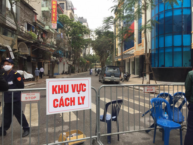 Vì sao Việt Nam miễn phí điều trị Covid-19?