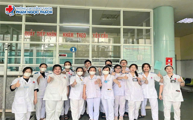 Điểm chuẩn khối D ngành Điều dưỡng là bao nhiêu?