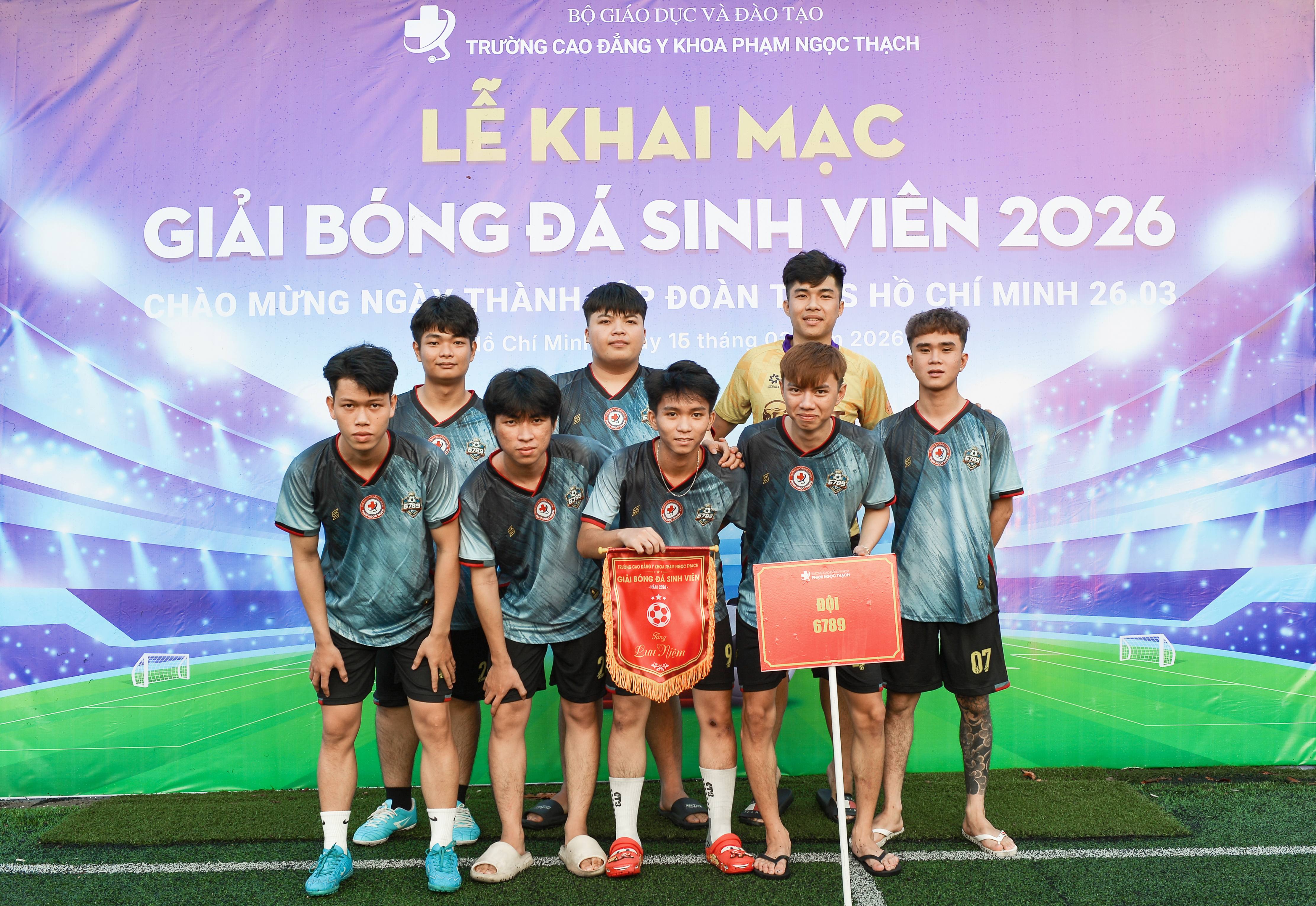 Toàn thể sinh viên trường đều có thể đăng ký tham gia giải đấu