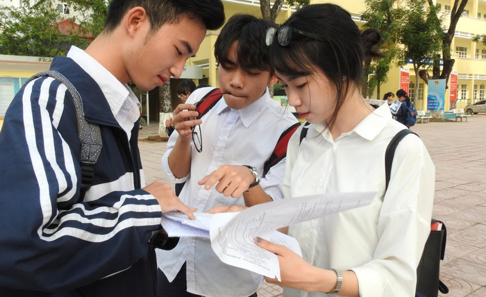 nhung-nganh-va-cac-truong-dai-hoc-xet-tuyen-cac-nganh-khoi-b-moi-nhat