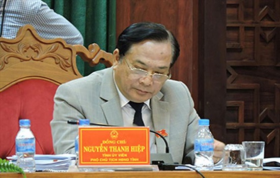 Phó chủ tịch HĐND tỉnh Đắk Lắk chưa tốt nghiệp đại học