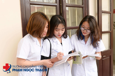 Học Cao đẳng Điều dưỡng ở đâu đảm bảo chất lượng đầu ra?